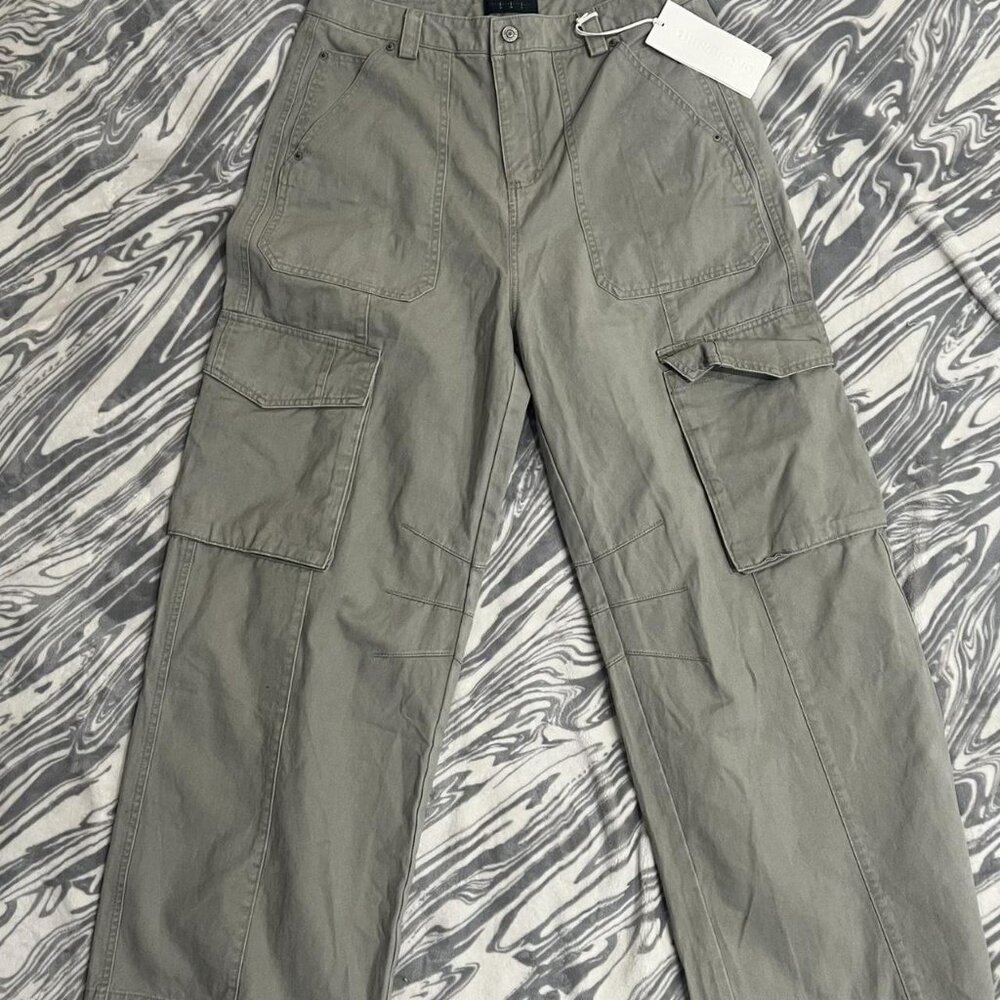NWT MAGNERAND Wide Leg Cargo Pants 32/30